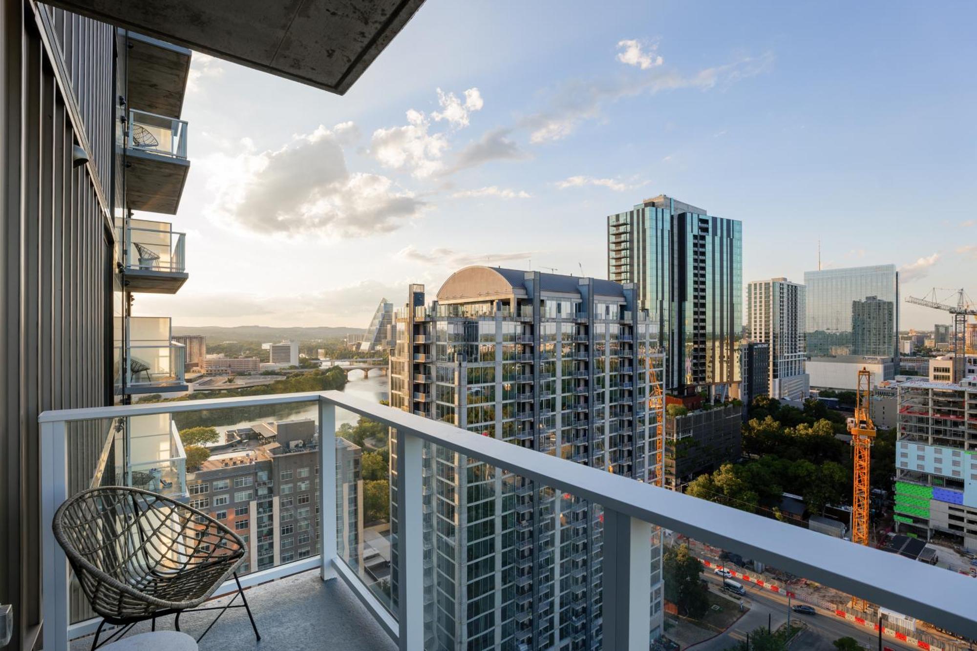 Austin Condo Hotel Екстериор снимка